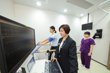 24 hour outpatient-24小時診所港島-specialist consultation-明德醫院門診-imaging services-醫療服務